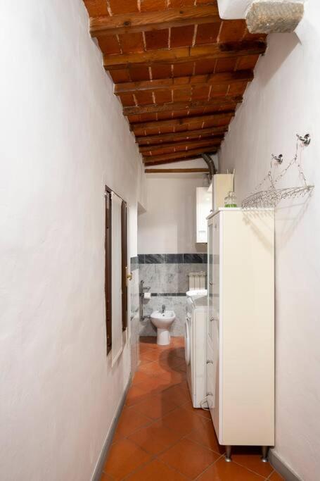 Apartamento Keys Of Italy - Serragli 55 - Stile Rustico Rinascimentale In Oltrarno