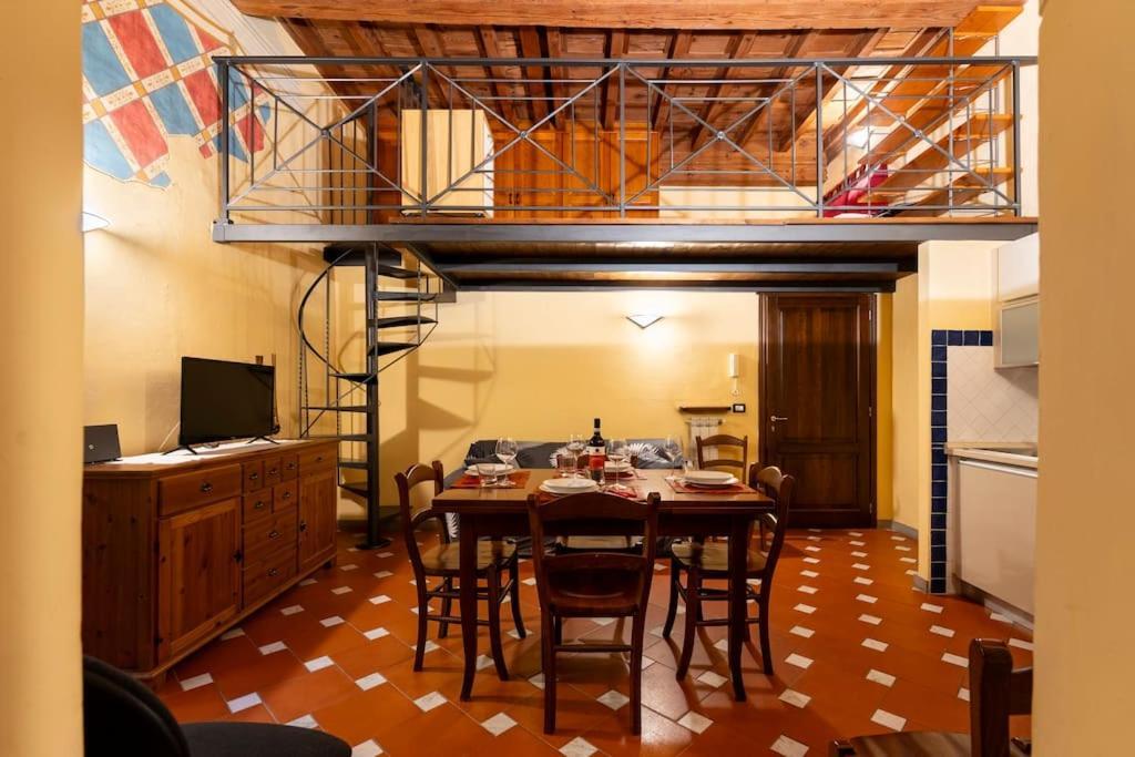 Keys Of Italy - Serragli 55 - Stile Rustico Rinascimentale In Oltrarno Apartamento